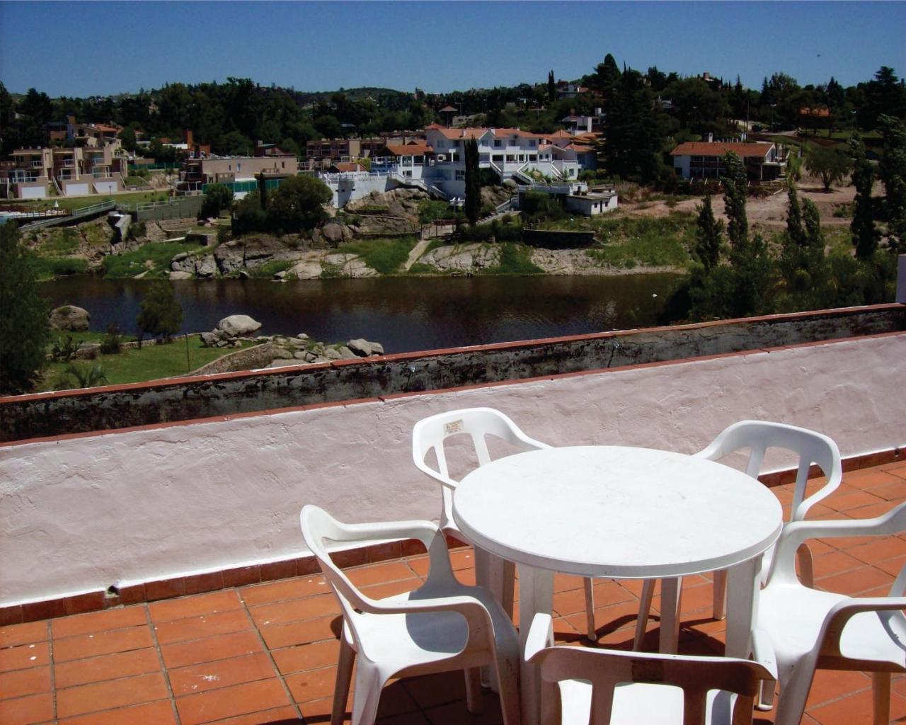 Departamentos Carlos Paz Bajada Al Lago Villa Carlos Paz Ngoại thất bức ảnh