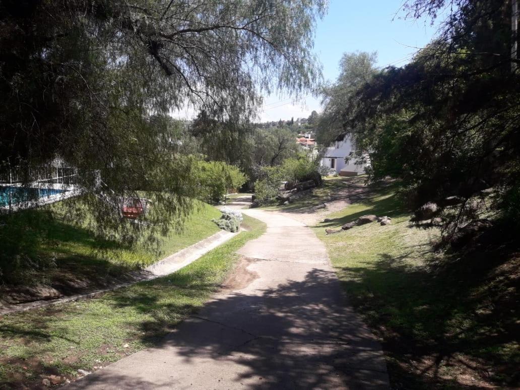 Departamentos Carlos Paz Bajada Al Lago Villa Carlos Paz Ngoại thất bức ảnh